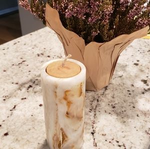Marble tealight holder